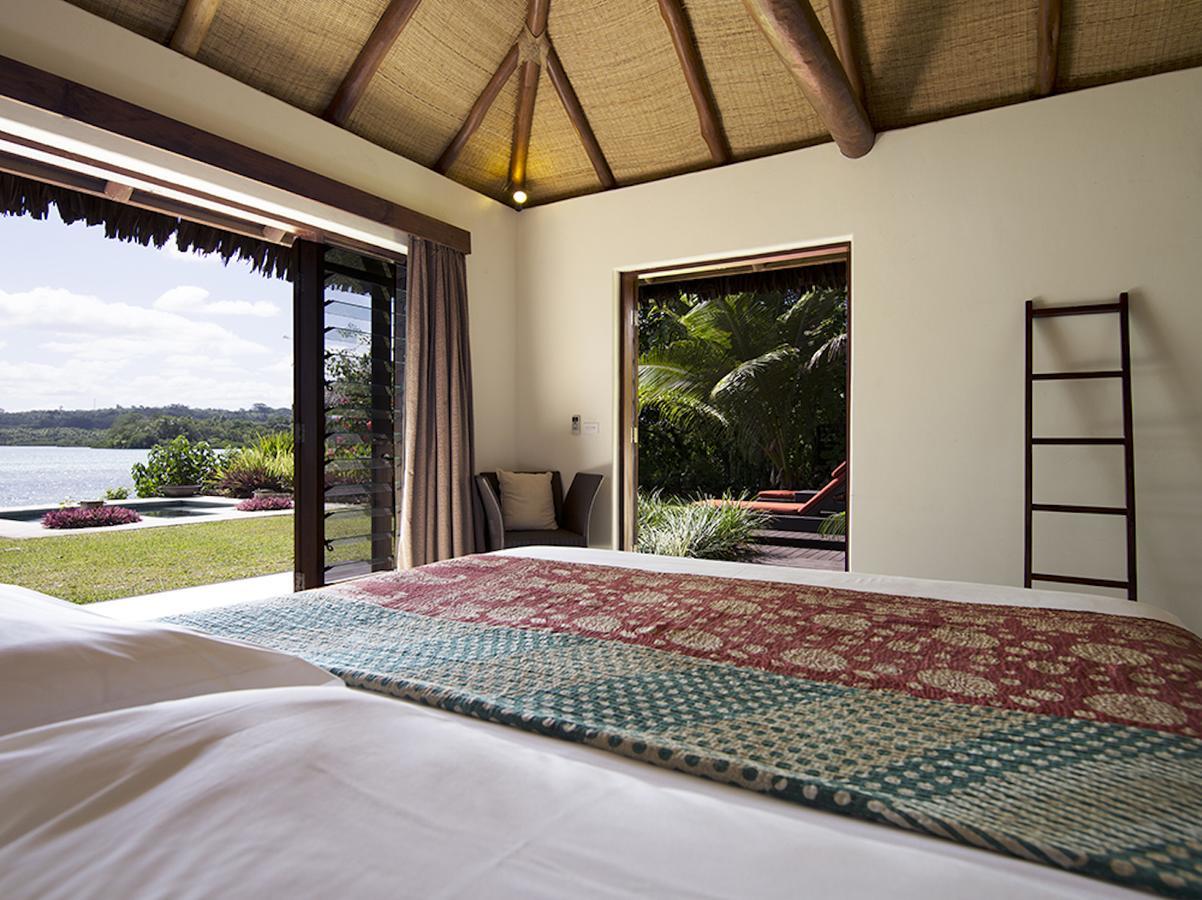 Eratap Beach Resort Port Vila Exterior photo
